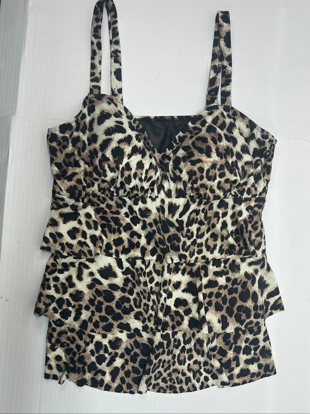 Tiered Ruffle Leopard Print Tankini Top Only Adjustable Straps Women’s Size 18W